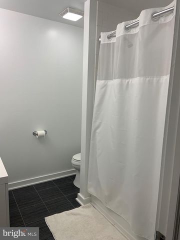 2989 LIVINGSTON ST, Philadelphia, PA 19134