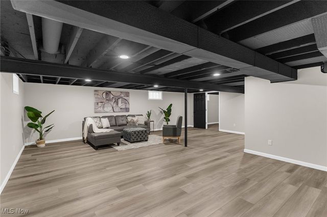 4314 Kerrybrook Drive, Youngstown, OH 44511