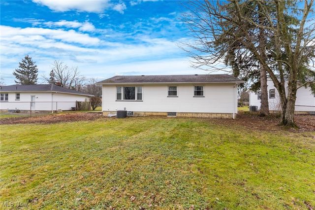 4314 Kerrybrook Drive, Youngstown, OH 44511