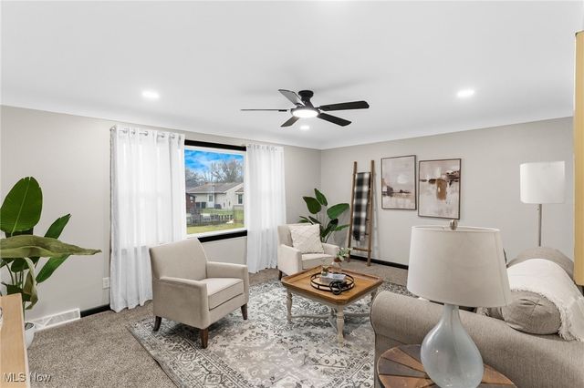 4314 Kerrybrook Drive, Youngstown, OH 44511