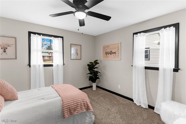 4314 Kerrybrook Drive, Youngstown, OH 44511