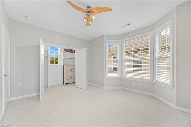 5229 Ordsall PL, Virginia Beach, VA 23455