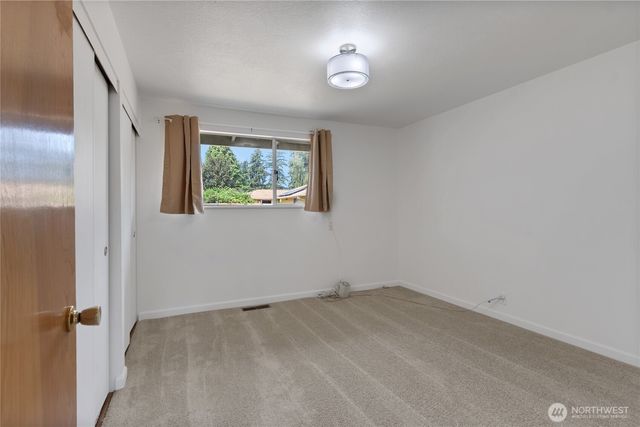 2707 T Street SE, Auburn, WA 98002