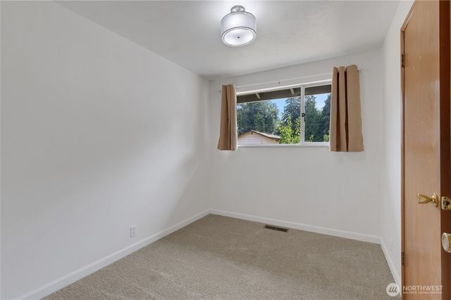 2707 T Street SE, Auburn, WA 98002
