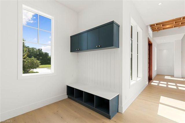 2309 Anthony CT, Naples, FL 34109