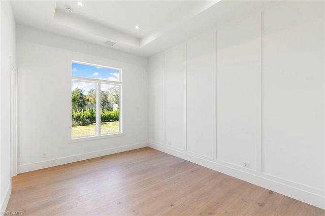 2309 Anthony CT, Naples, FL 34109