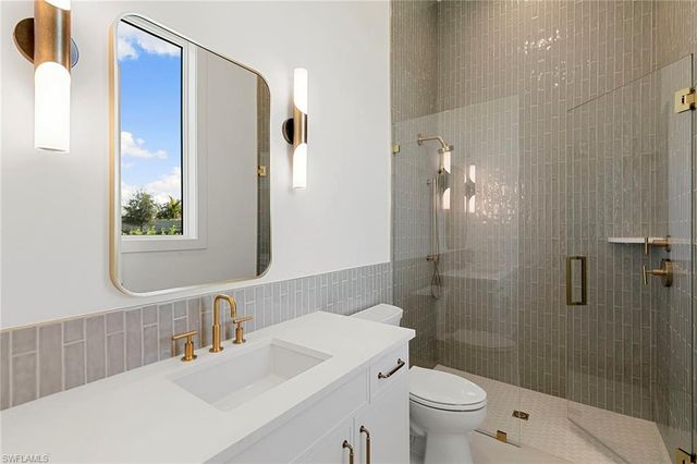 2309 Anthony CT, Naples, FL 34109