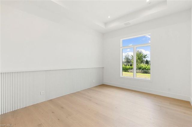 2309 Anthony CT, Naples, FL 34109