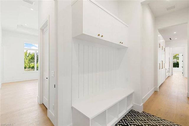 2309 Anthony CT, Naples, FL 34109