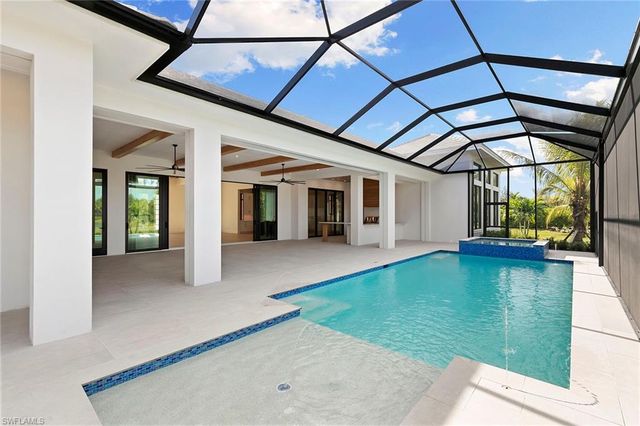 2309 Anthony CT, Naples, FL 34109