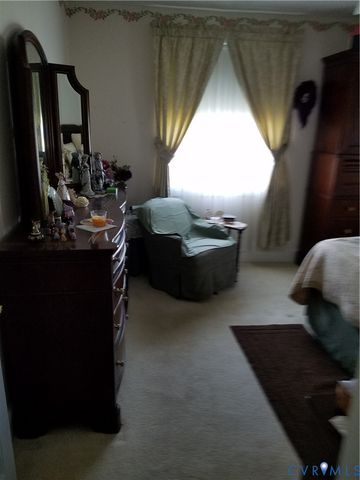 5114 Hickory Rd, South Chesterfield, VA 23803