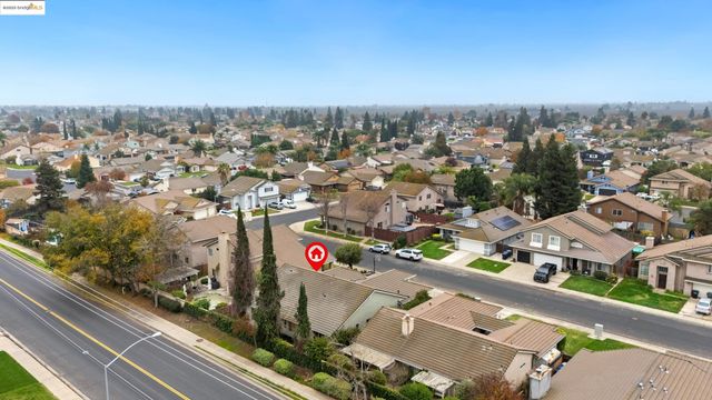 5213 San Paulo Dr, Salida, CA 95368