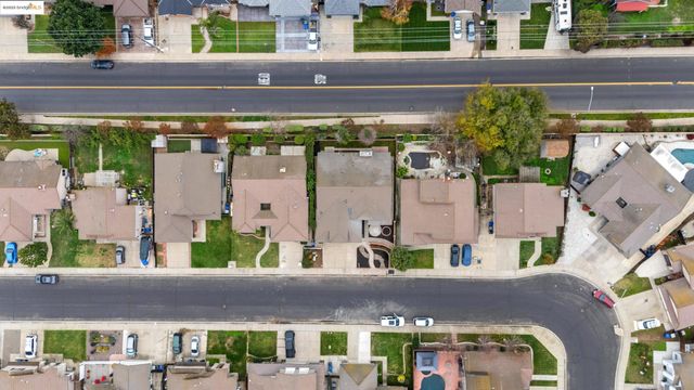 5213 San Paulo Dr, Salida, CA 95368