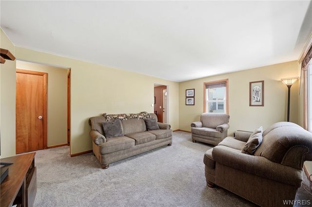 69 Lepeirs Drive, Tonawanda, NY 14150