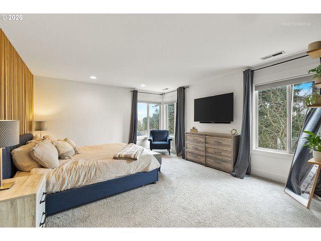 21390 HORTON Ct, West Linn, OR 97068