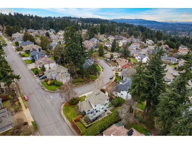 21390 HORTON Ct, West Linn, OR 97068