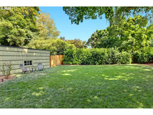 1106 Ne 33RD Ave, Portland, OR 97232