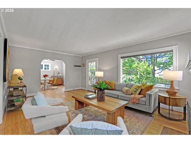 1106 Ne 33RD Ave, Portland, OR 97232