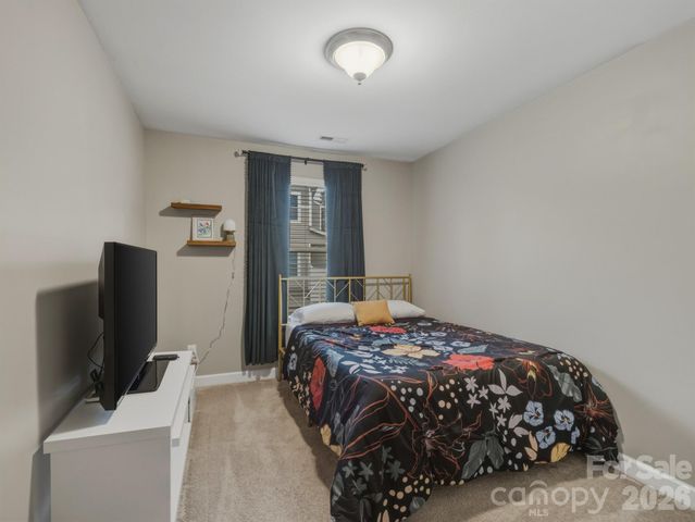 4648 Craigmoss Lane, Charlotte, NC 28278