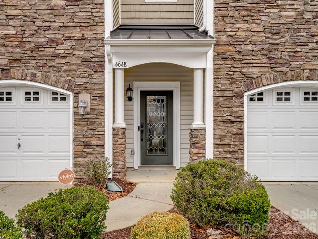 4648 Craigmoss Lane, Charlotte, NC 28278