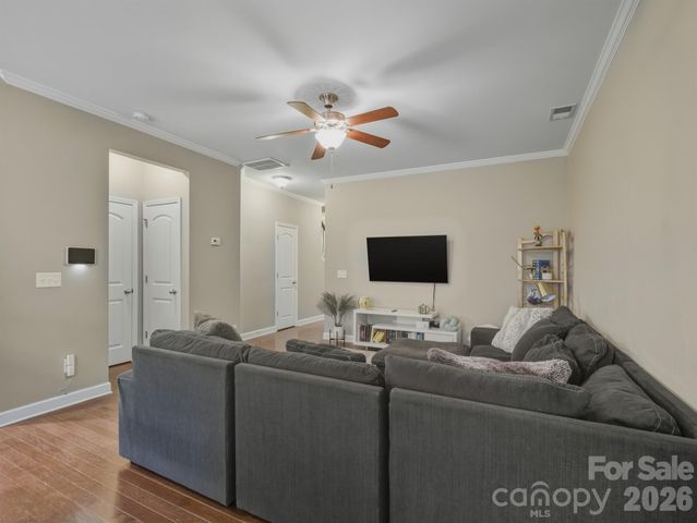 4648 Craigmoss Lane, Charlotte, NC 28278