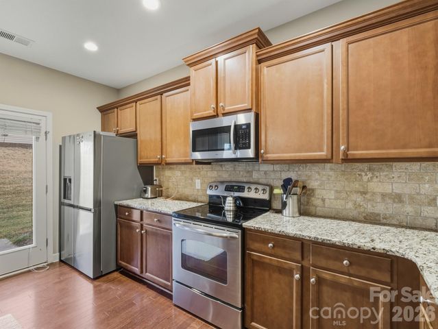 4648 Craigmoss Lane, Charlotte, NC 28278