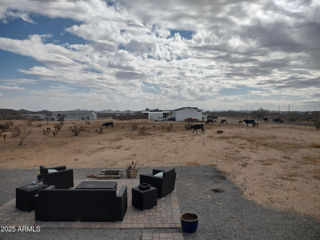 4143 W SUNSET Drive W, New River, AZ 85087