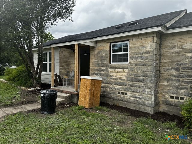 1702 E Heritage Avenue, Temple, TX 76501