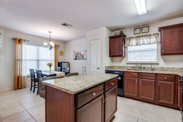 113 Rushmore Lane, Venus, TX 76084