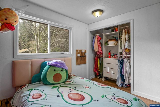 5675 Buttonwood Ct SE, Salem, OR 97306