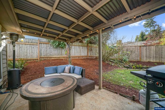 5675 Buttonwood Ct SE, Salem, OR 97306