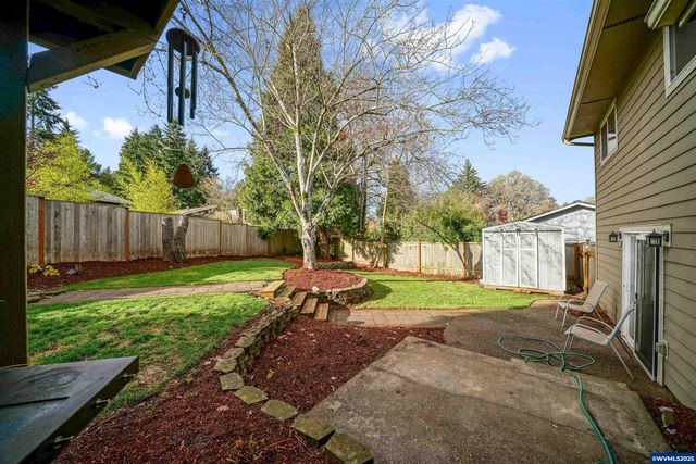 5675 Buttonwood Ct SE, Salem, OR 97306