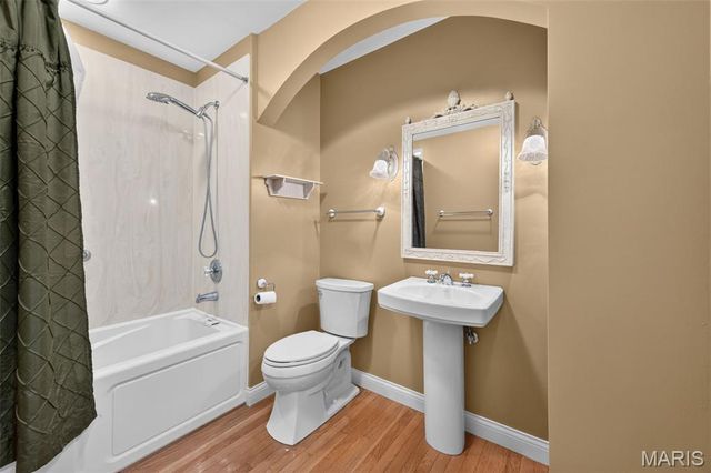 2913 Cypress Drive, St Charles, MO 63301