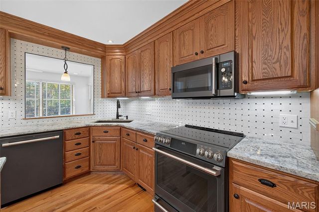 2913 Cypress Drive, St Charles, MO 63301