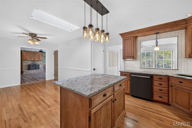 2913 Cypress Drive, St Charles, MO 63301