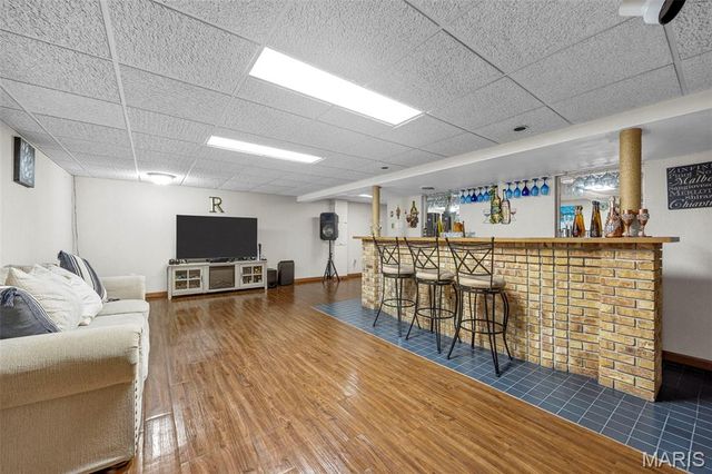 16 Tamma Lane, Hazelwood, MO 63042