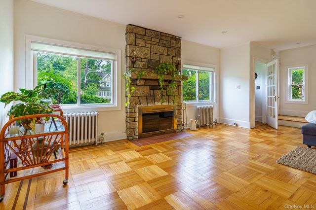 9 Esplanade, Mount Vernon, NY 10553