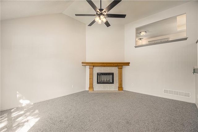 2521 NW Richard Street, Blue Springs, MO 64015