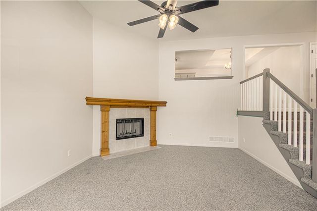 2521 NW Richard Street, Blue Springs, MO 64015
