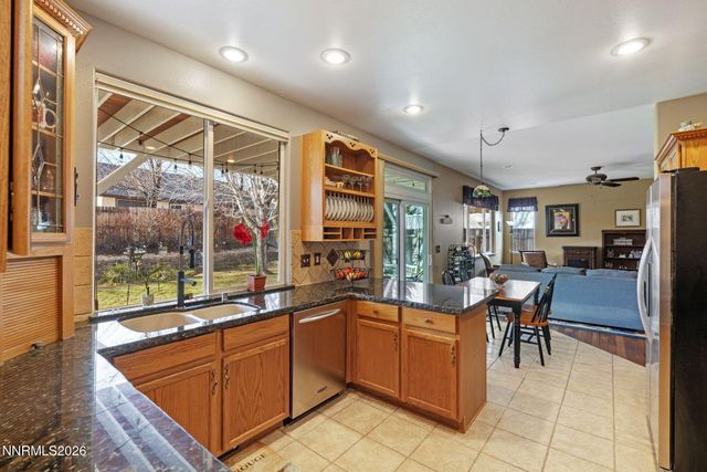 10005 Grosse Point Court, Reno, NV 89506