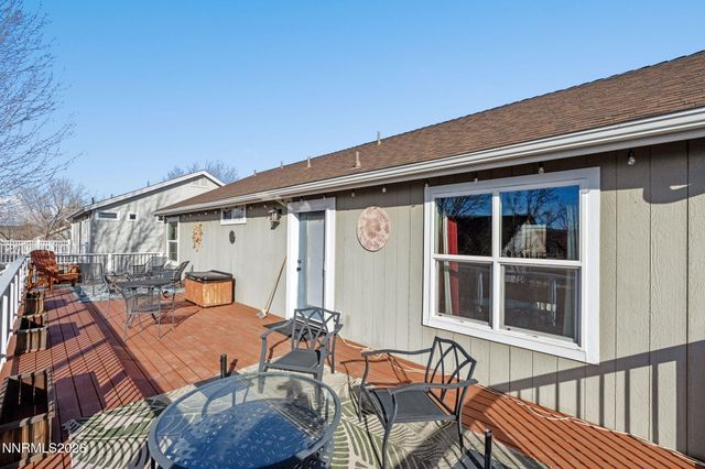 10005 Grosse Point Court, Reno, NV 89506