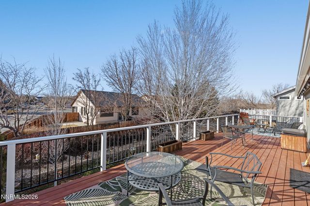 10005 Grosse Point Court, Reno, NV 89506