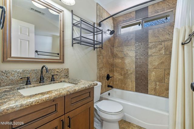 10005 Grosse Point Court, Reno, NV 89506