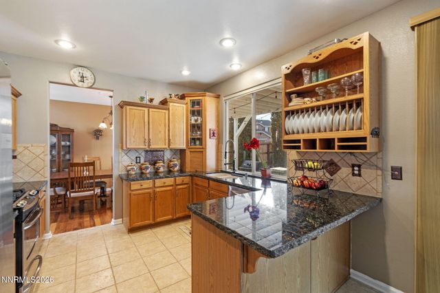 10005 Grosse Point Court, Reno, NV 89506