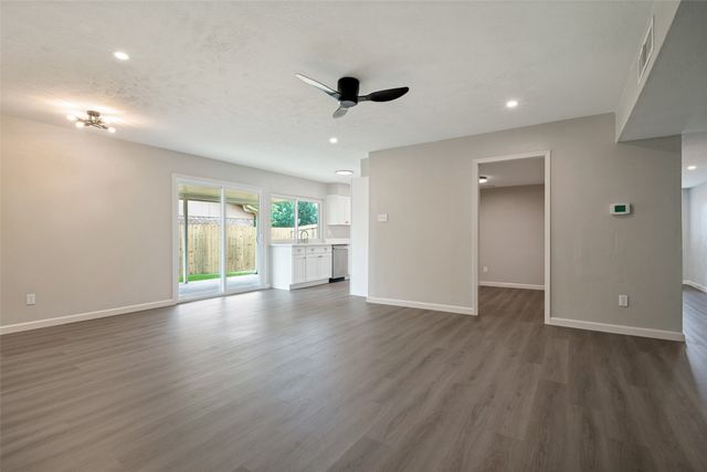 2909 Flagstone Drive, Garland, TX 75044