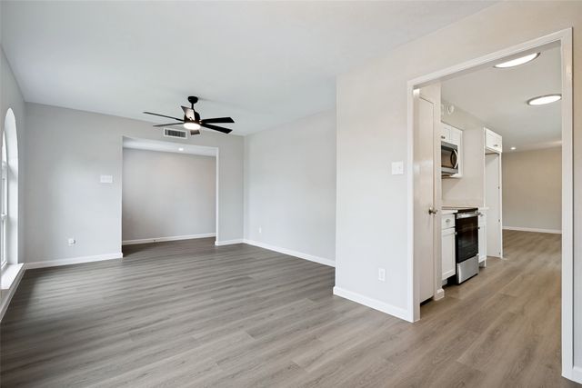 2909 Flagstone Drive, Garland, TX 75044