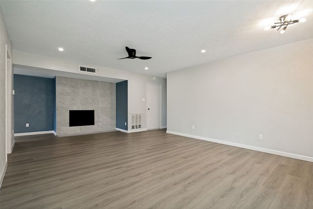 2909 Flagstone Drive, Garland, TX 75044