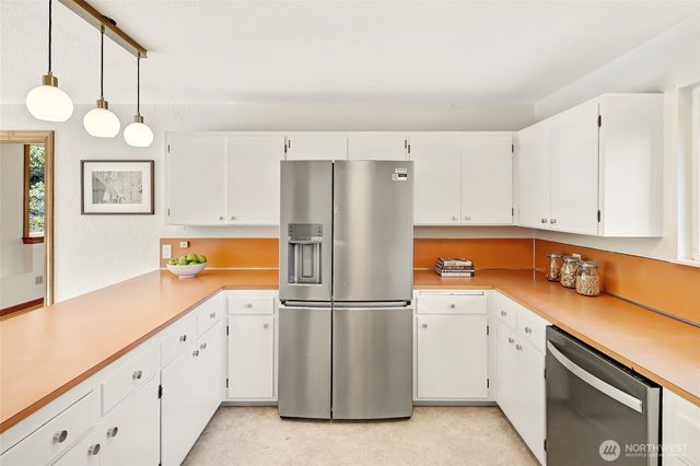 2209 NE 177th Street, Shoreline, WA 98155