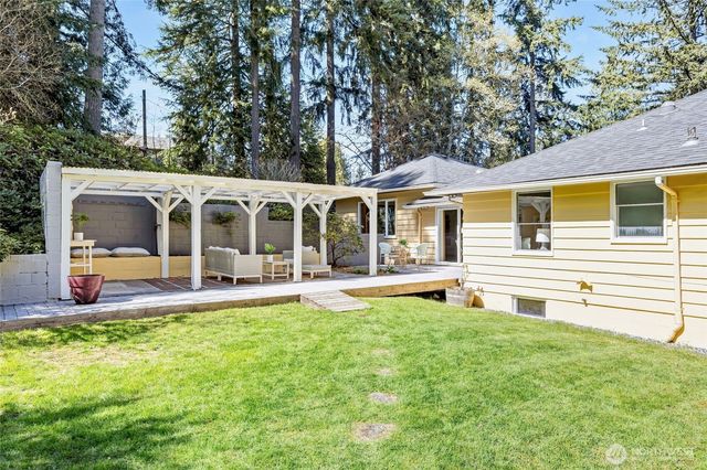2209 NE 177th Street, Shoreline, WA 98155