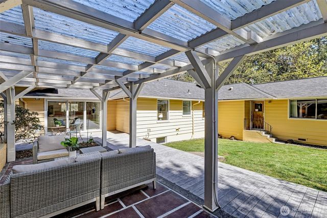 2209 NE 177th Street, Shoreline, WA 98155